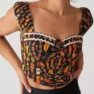 Urban Outfitters Fruit n Veggie Print Crop Top – Size M